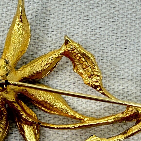 Dodds Vintage Flower Brooch Gold-Tone Faux Pearl Mid-Century Signed - Picture 8 of 10